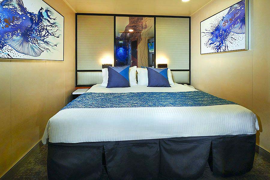 Norwegian Pearl - Interior